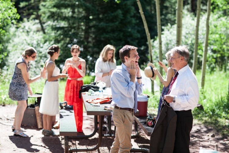 Applying sunscreen (photo by Kent Meireis)